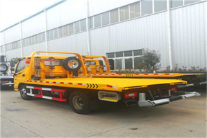 石泉路附近拖车救援搭电